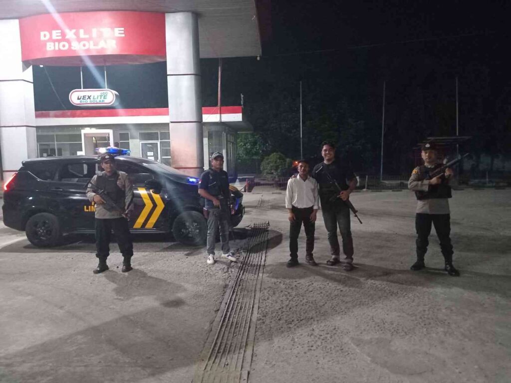 Polsek Lima Puluh Gelar Patroli Mobile di SPBU Simpang Gambus – Himbau Jangan Isi BBM ke Djerigen   