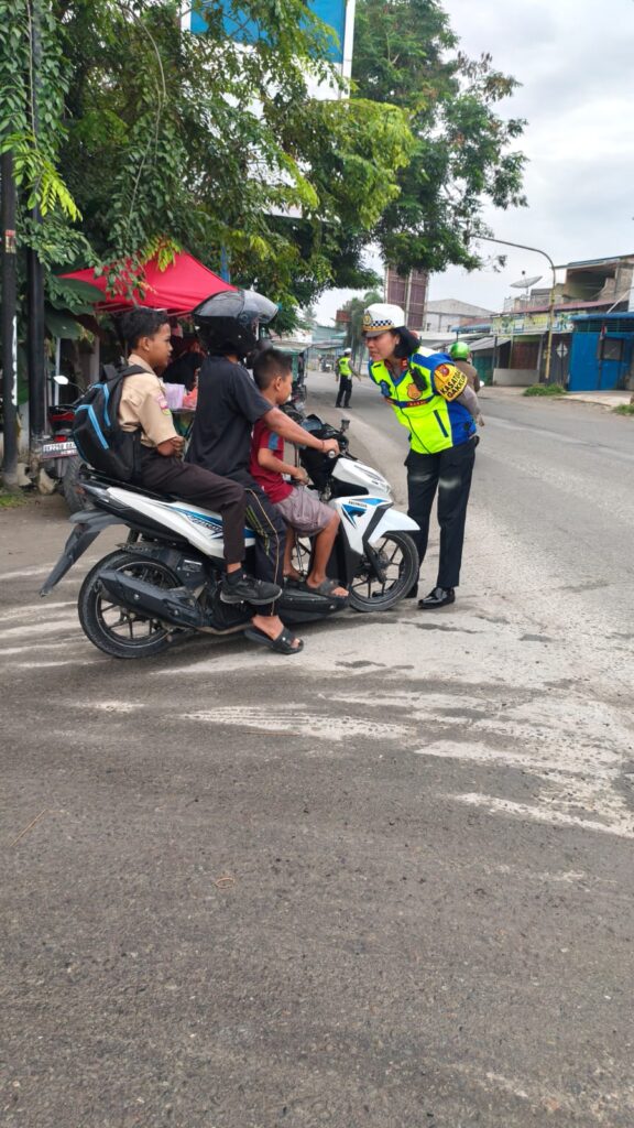 Sat Lantas Polres Batu Bara Intensifkan Pengaturan Lalu Lintas, Ram Check dan Sosialisasi Ops Patuh Toba 2026   